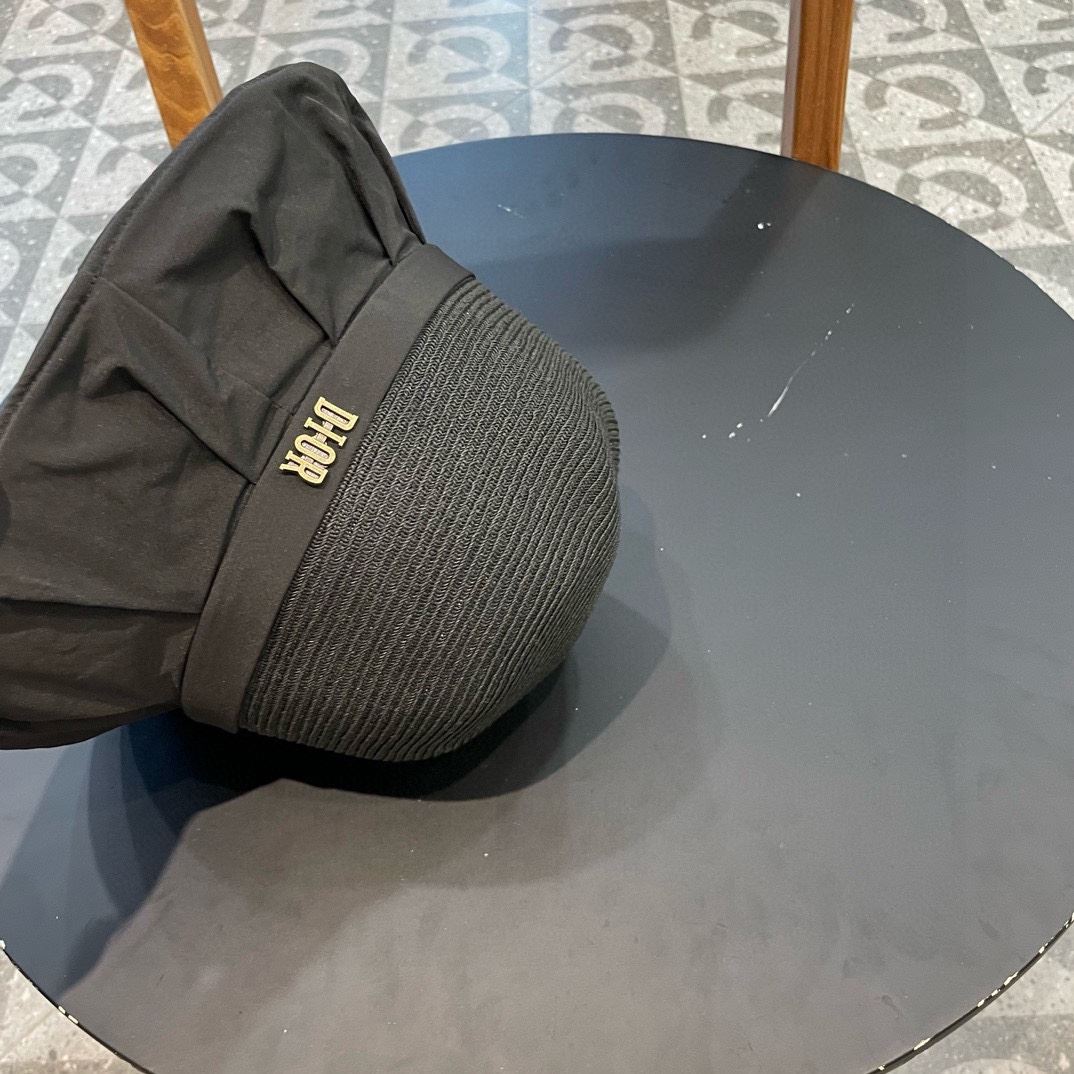 Christian Dior Caps